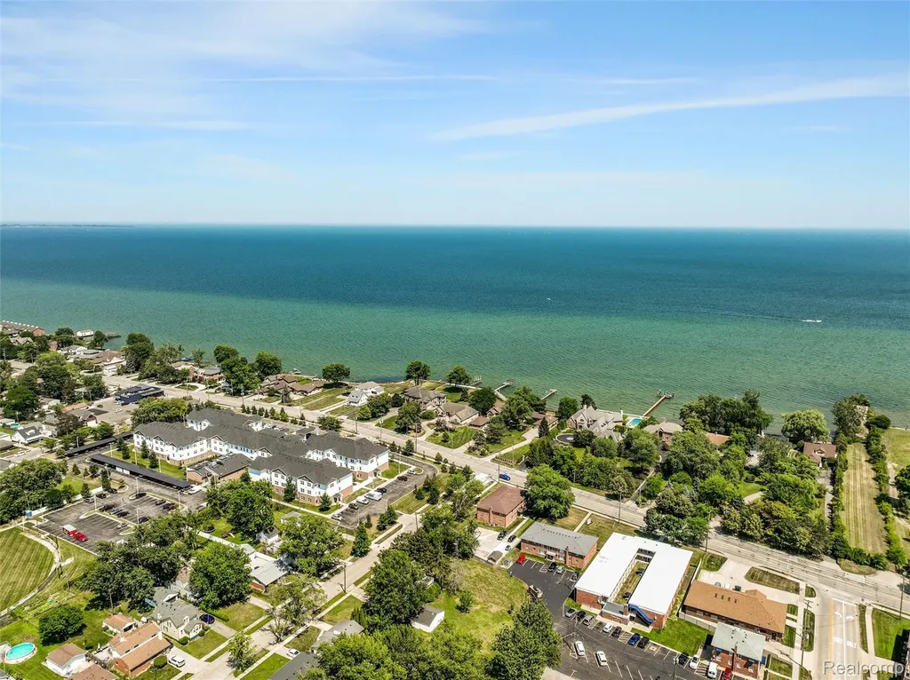 22327 Martin Road St. Clair Shores City MI 48081