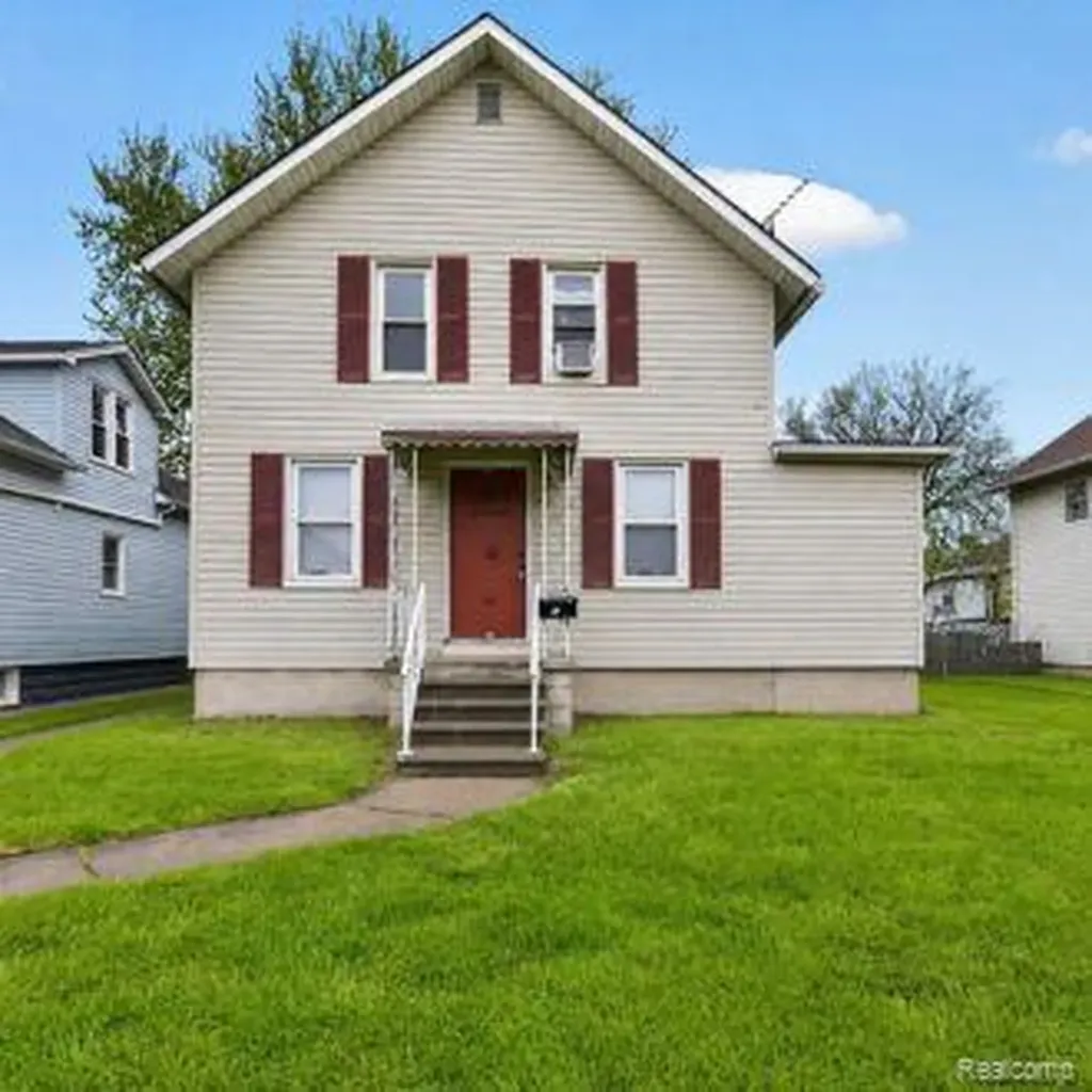 503 E 2nd Street Monroe City MI 48161