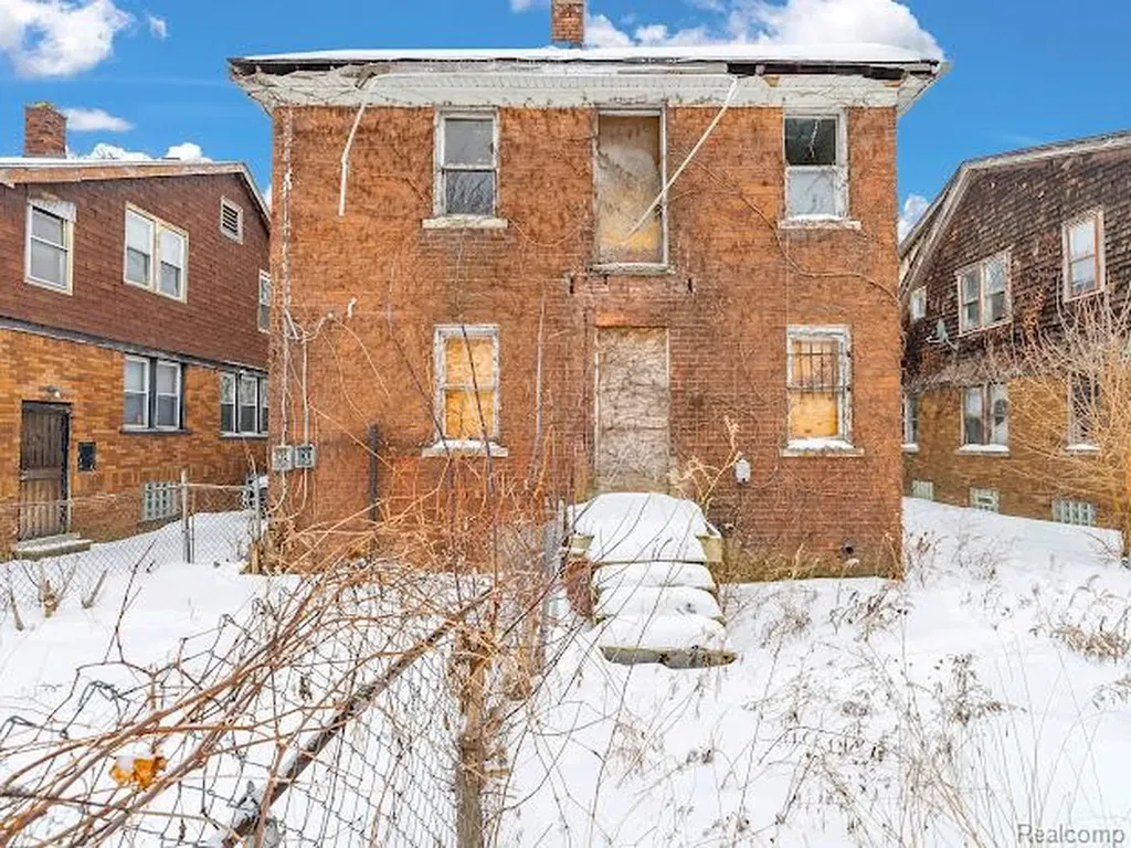 5282 Lakeview Street Detroit City MI 48213