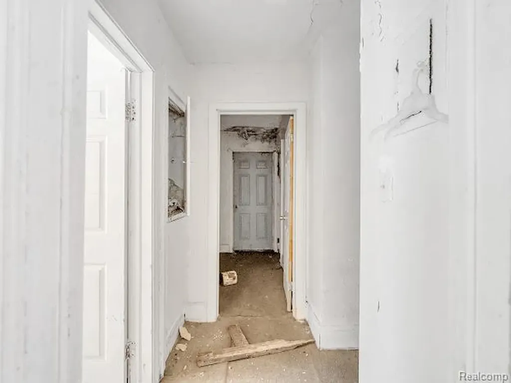 5282 Lakeview Street Detroit City MI 48213
