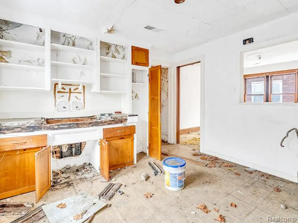 5282 Lakeview Street Detroit City MI 48213