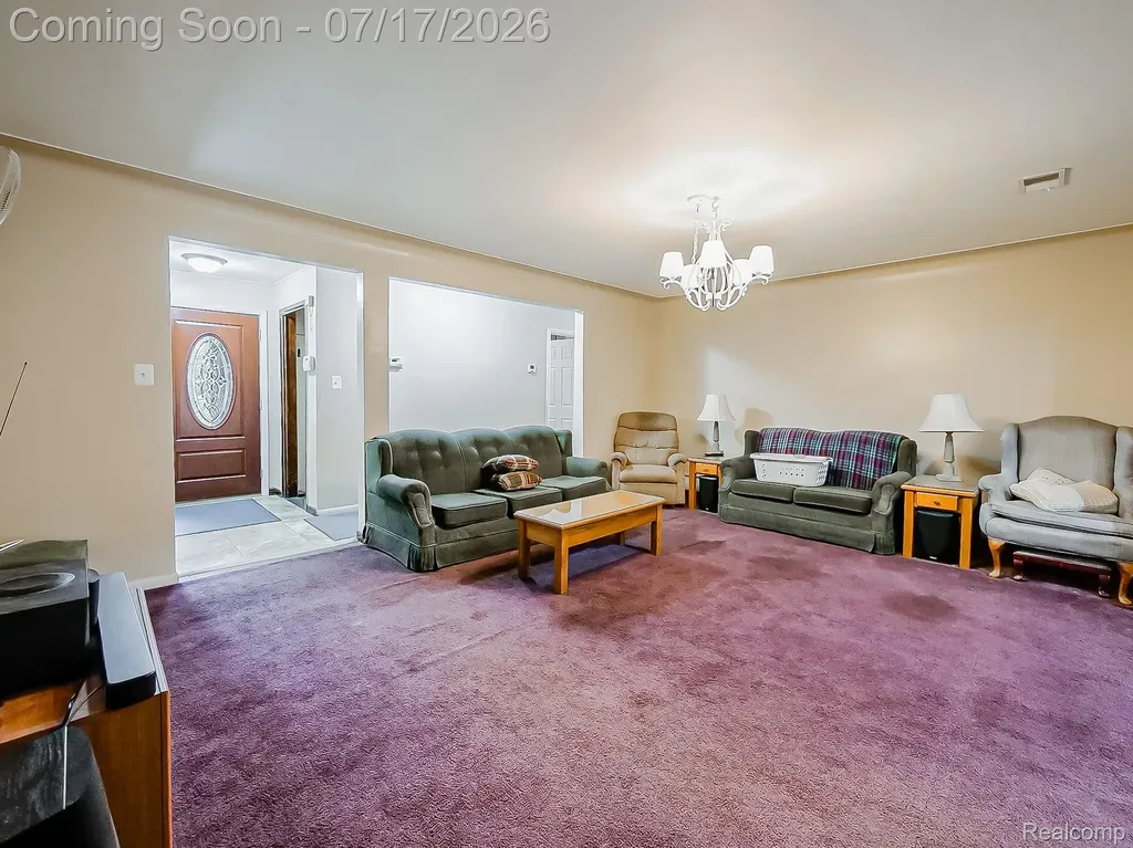 28177 Ryan Road Warren City MI 48092