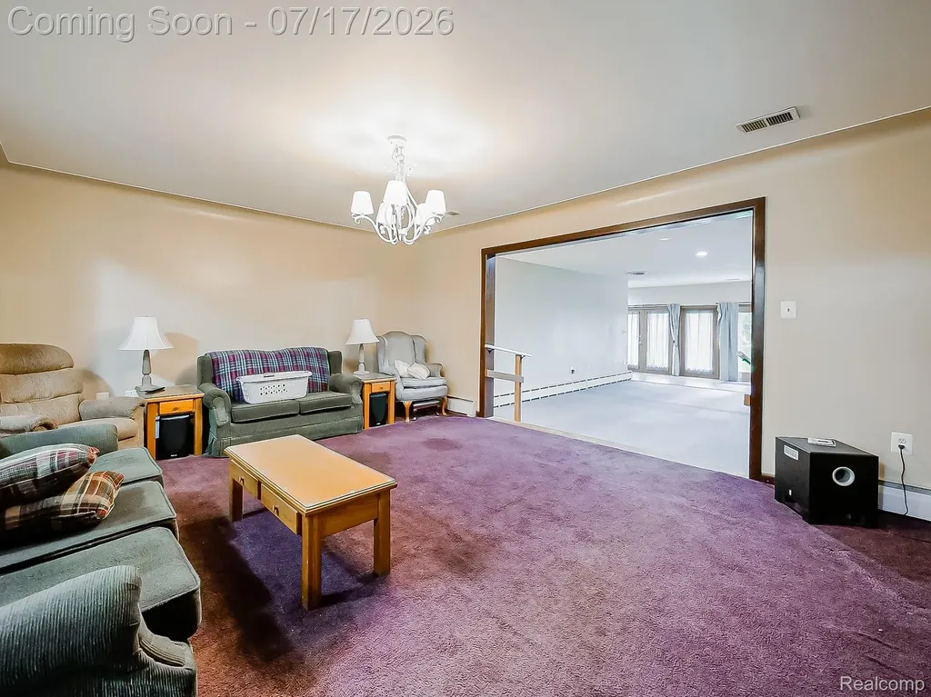 28177 Ryan Road Warren City MI 48092