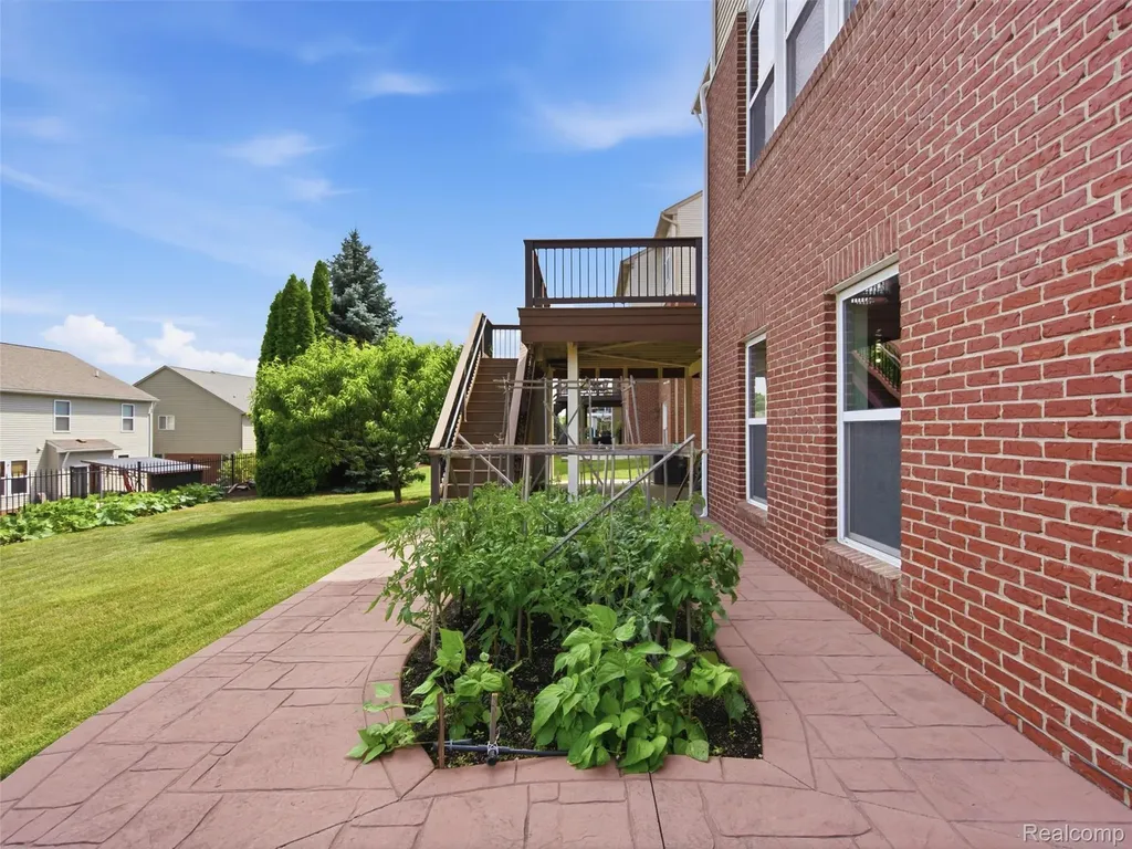 4853 Catalina Drive Orion Charter Township MI 48359