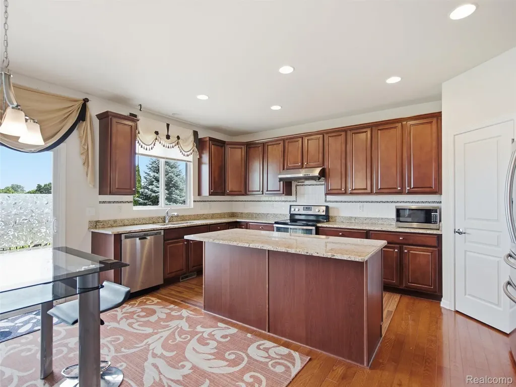 4853 Catalina Drive Orion Charter Township MI 48359
