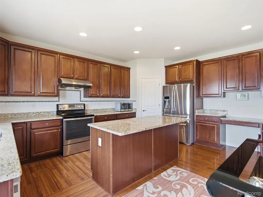 4853 Catalina Drive Orion Charter Township MI 48359
