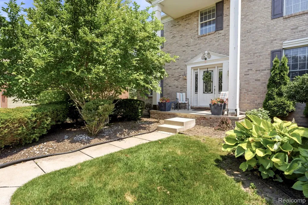 443 Lenox Drive Canton Charter Township MI 48188