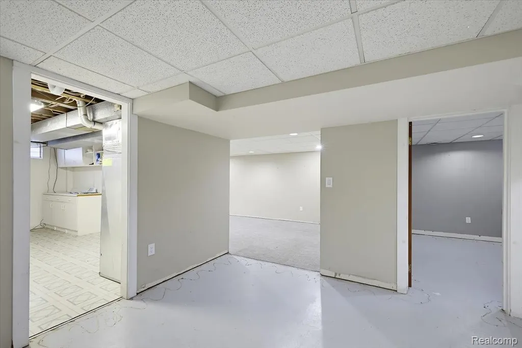 986 Gill Street Oxford Charter Township MI 48371