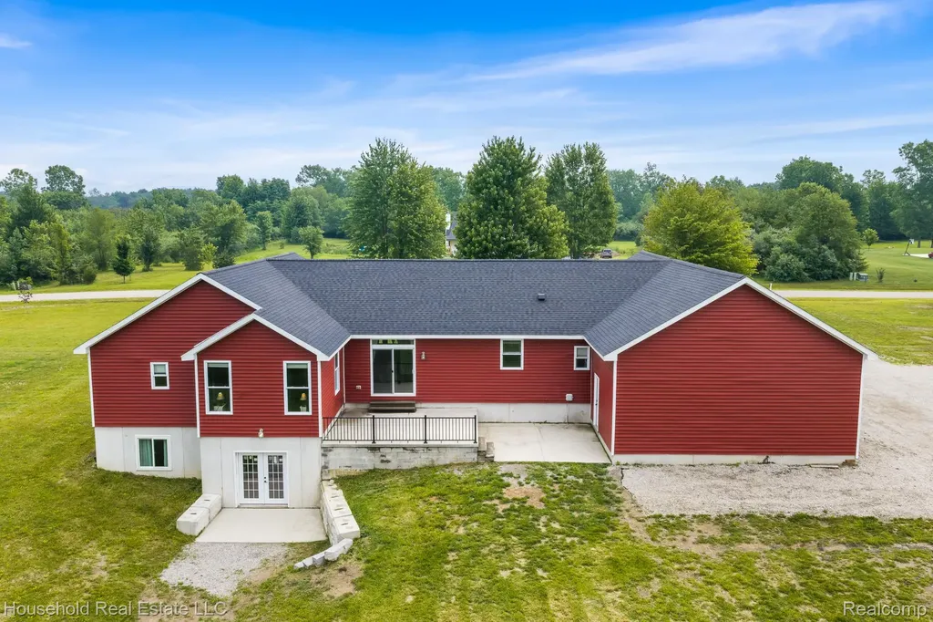 4730 River Hill Drive China Township MI 48054