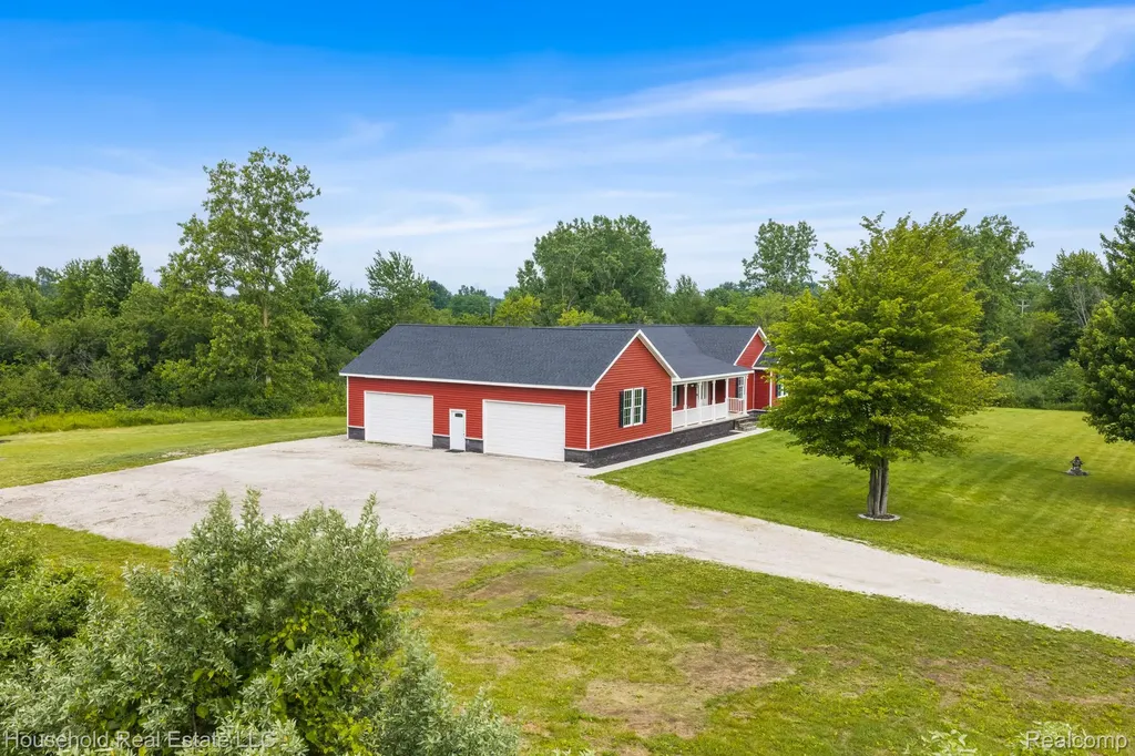 4730 River Hill Drive China Township MI 48054