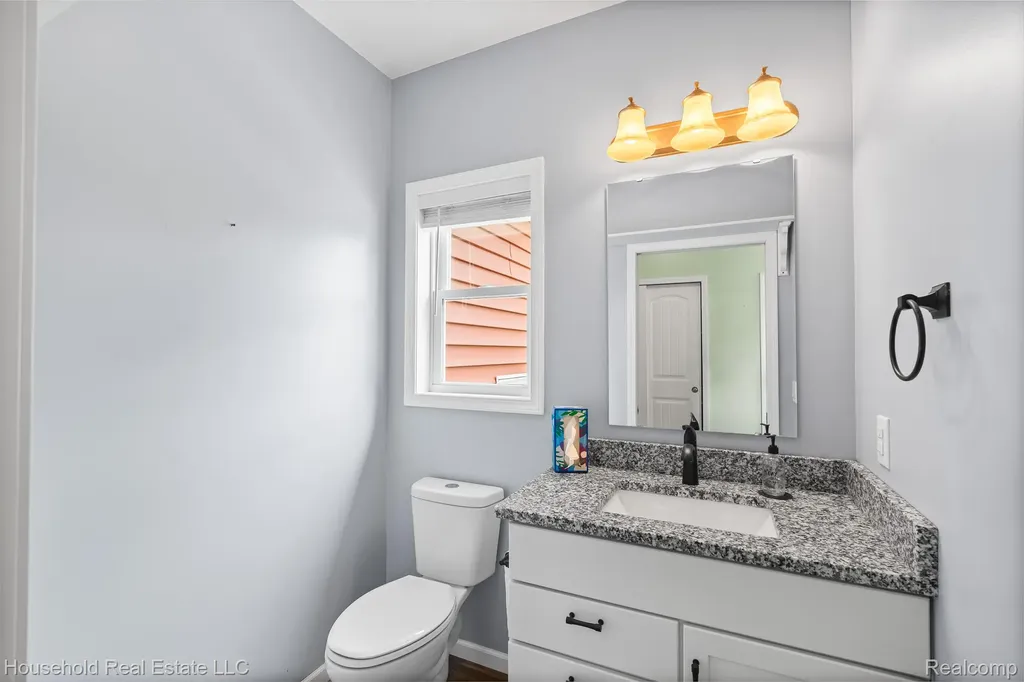 4730 River Hill Drive China Township MI 48054