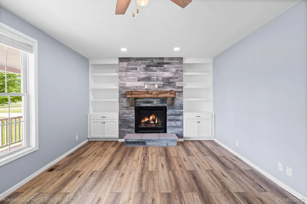 4730 River Hill Drive China Township MI 48054