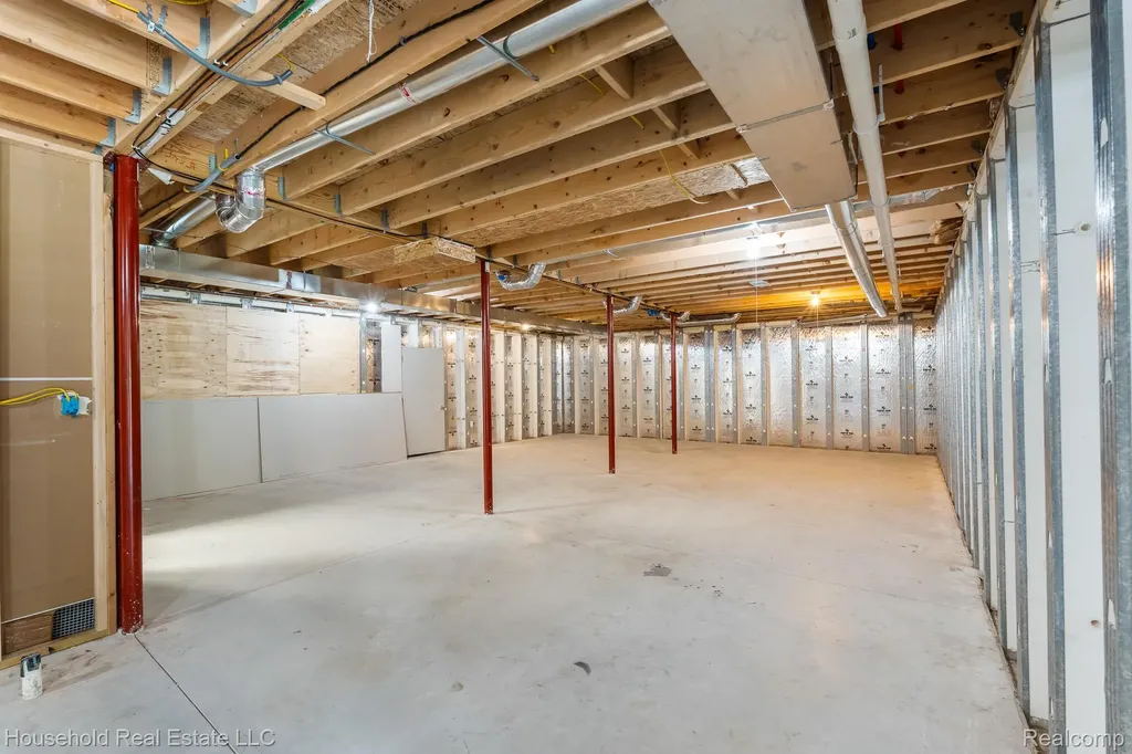 4730 River Hill Drive China Township MI 48054