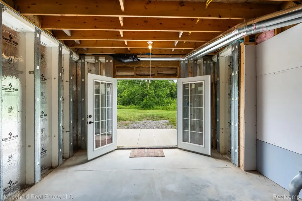 4730 River Hill Drive China Township MI 48054