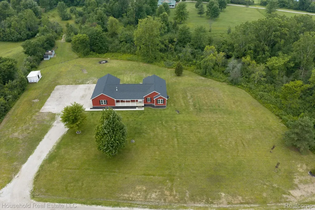4730 River Hill Drive China Township MI 48054