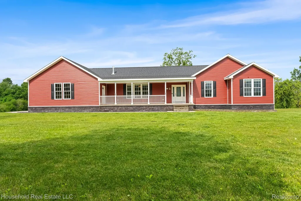 4730 River Hill Drive China Township MI 48054