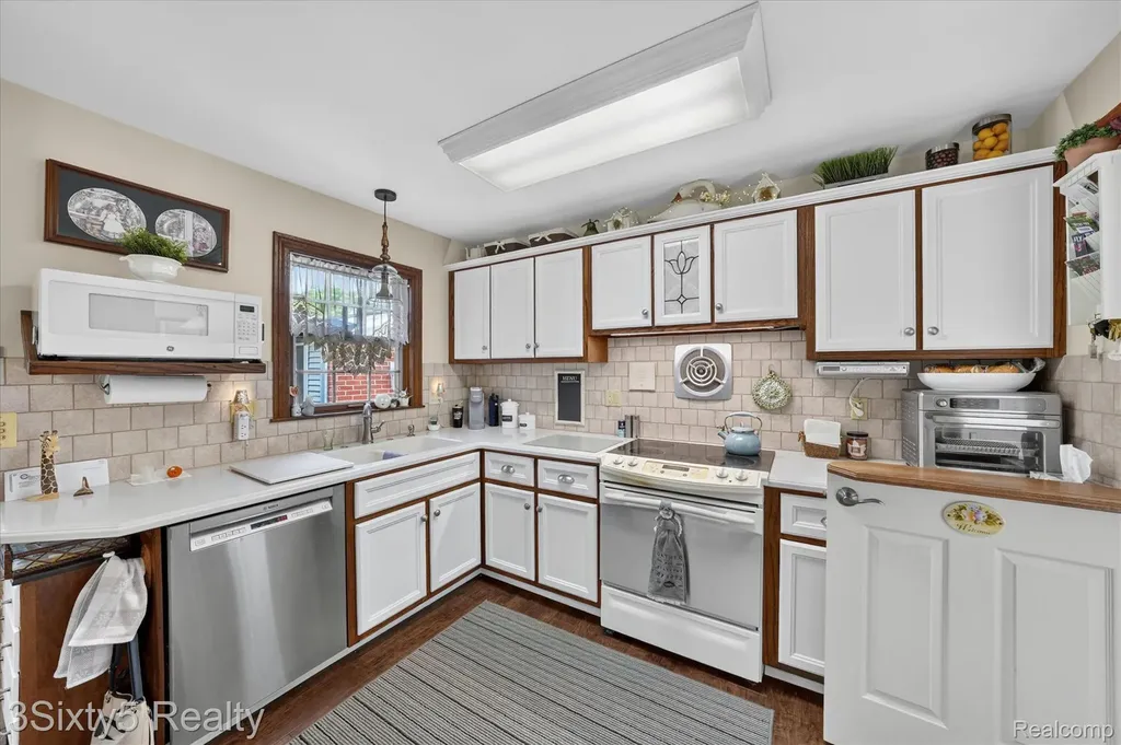 22386 Donnelly Court Brownstown Charter Township MI 48193