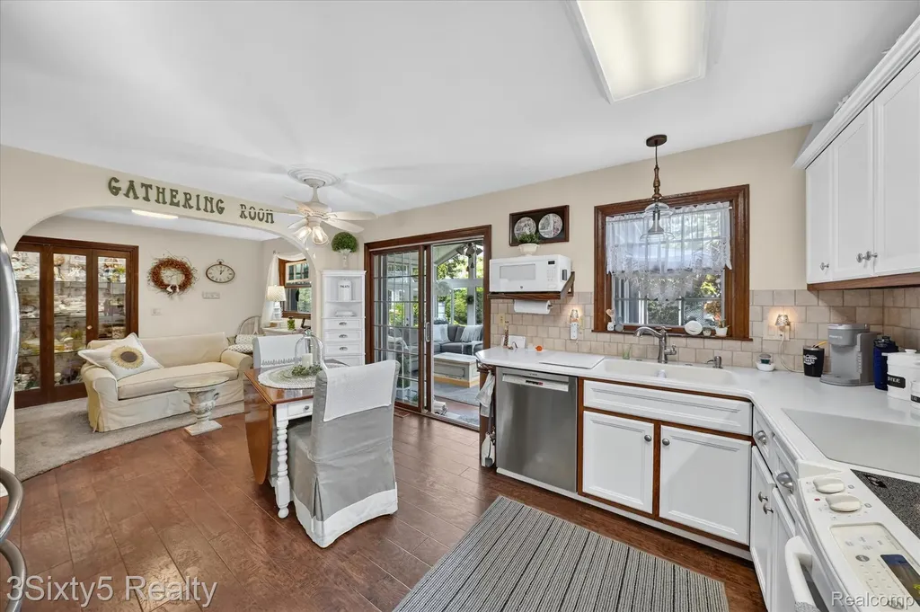 22386 Donnelly Court Brownstown Charter Township MI 48193