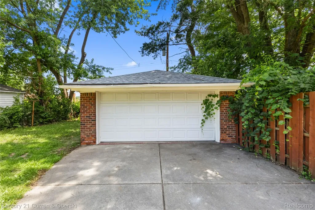 19930 Westbrook Street Detroit City MI 48219