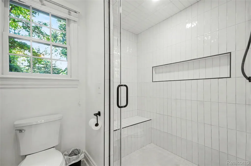 3780 Squirrel Road Bloomfield Charter Township MI 48304
