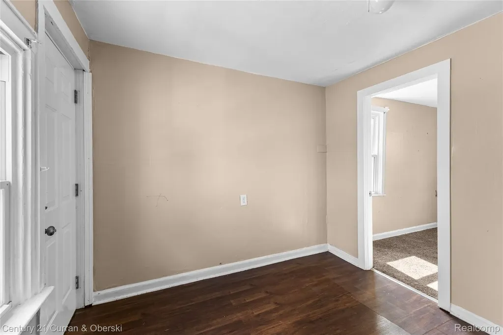 1023 Dragoon Street Detroit City MI 48209