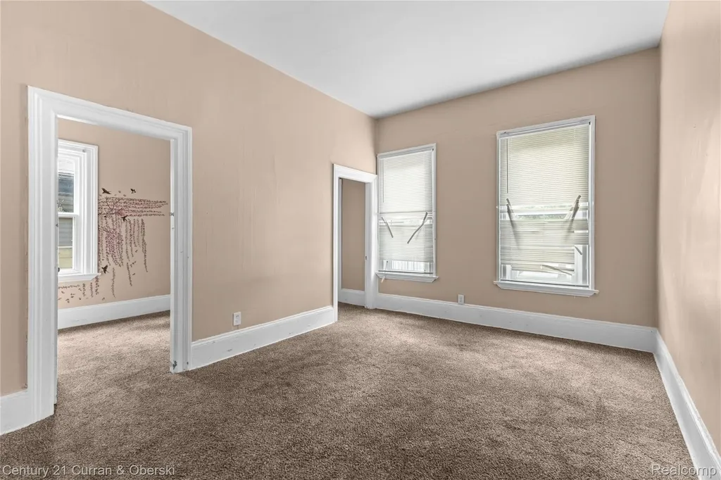 1023 Dragoon Street Detroit City MI 48209