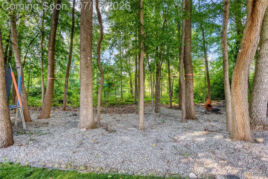 42790 Ledgeview Drive Novi City MI 48377