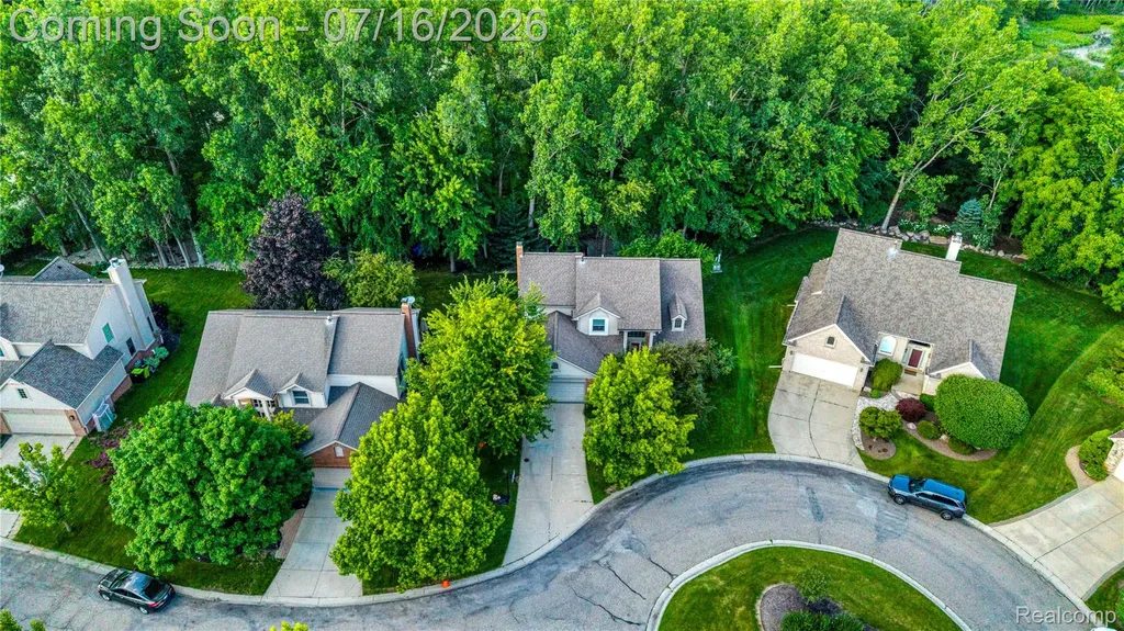 42790 Ledgeview Drive Novi City MI 48377