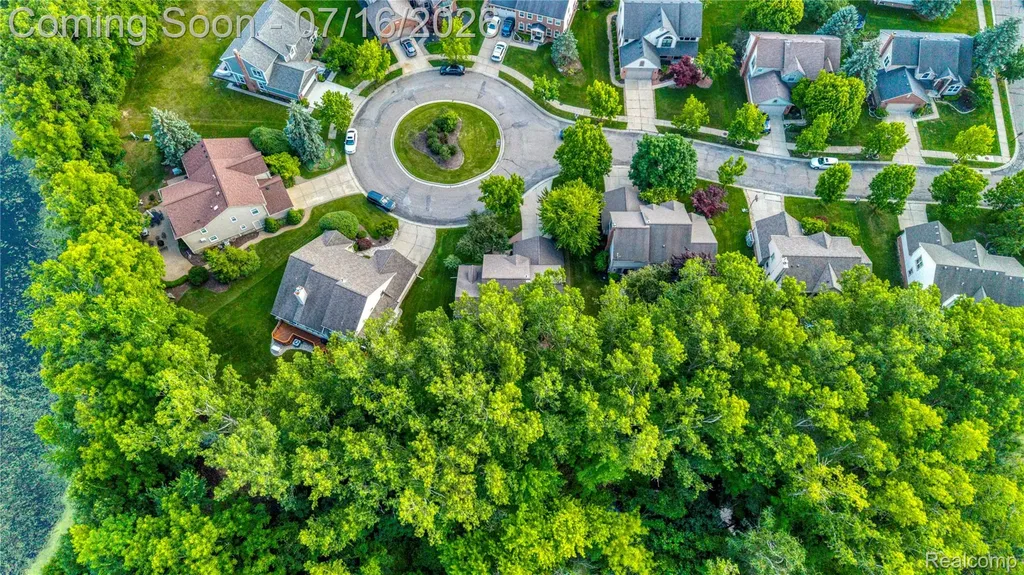 42790 Ledgeview Drive Novi City MI 48377