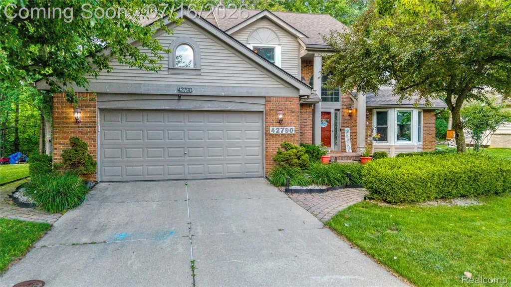 42790 Ledgeview Drive Novi City MI 48377