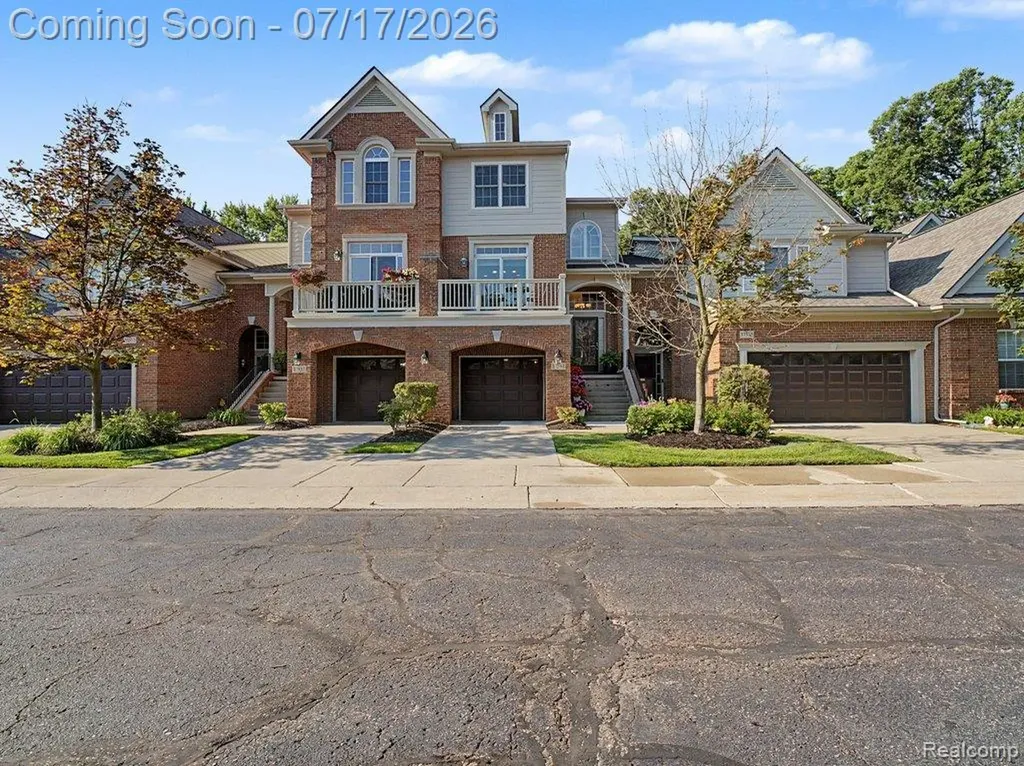 37561 Newburgh Park Circle Livonia City MI 48152
