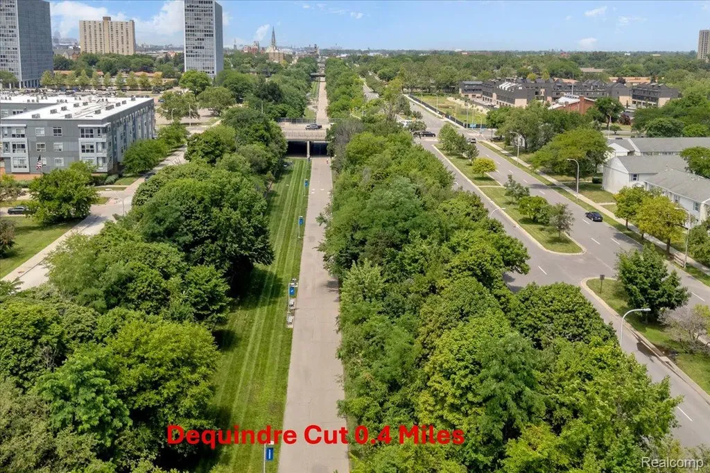 1243 Navarre Place Detroit City MI 48207
