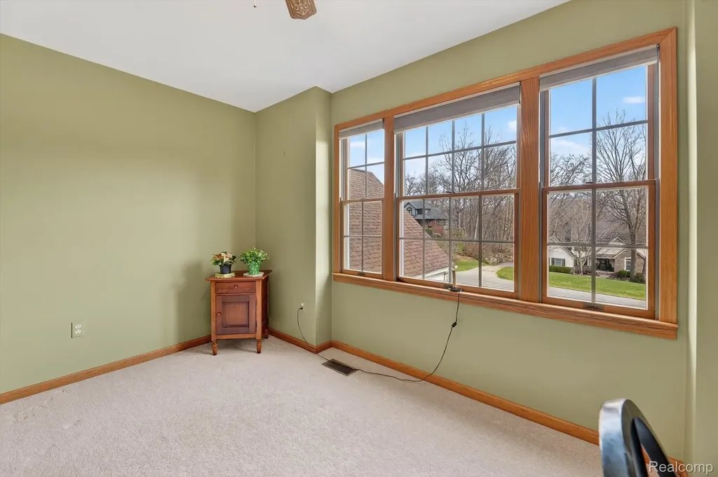 7798 Lee Road Hamburg Township MI 48116