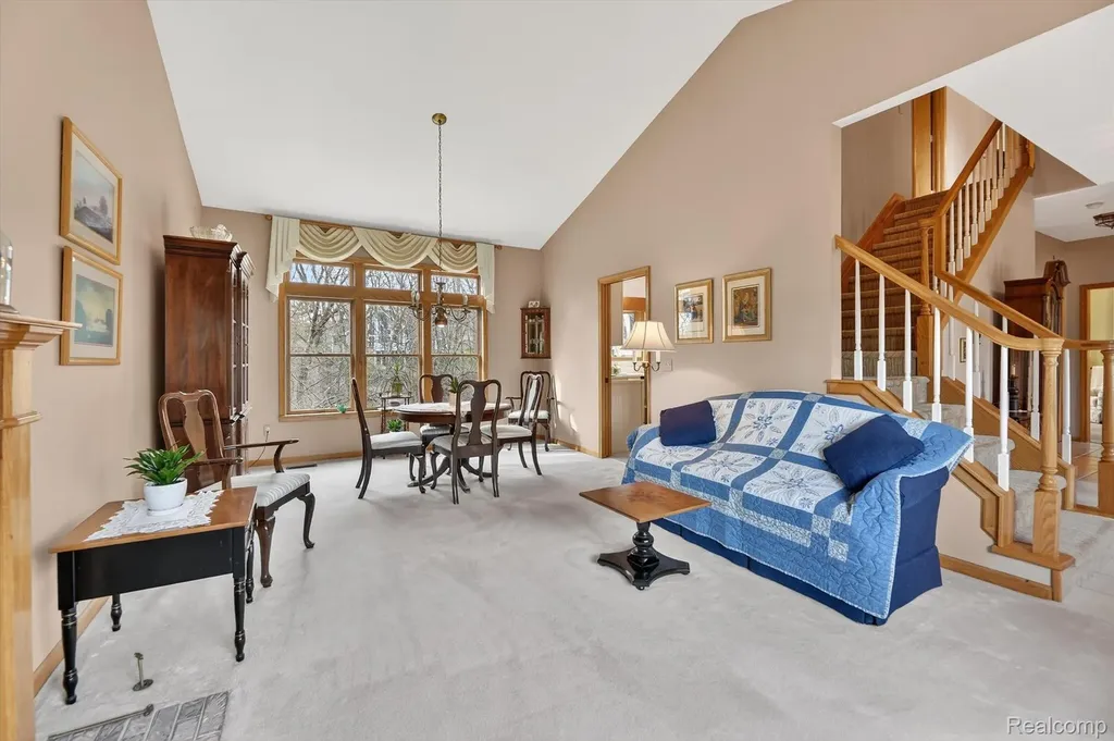 7798 Lee Road Hamburg Township MI 48116