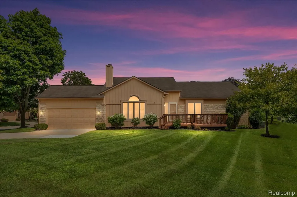 35144 Knollwood Lane Farmington Hills City MI 48335