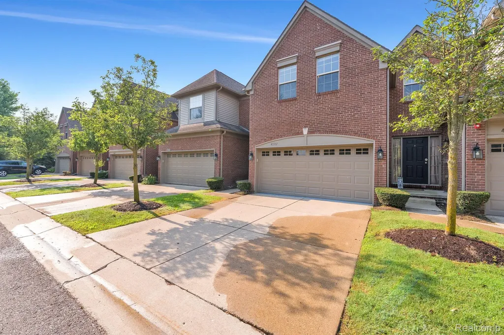 41101 N Maplewood Drive Canton Charter Township MI 48187