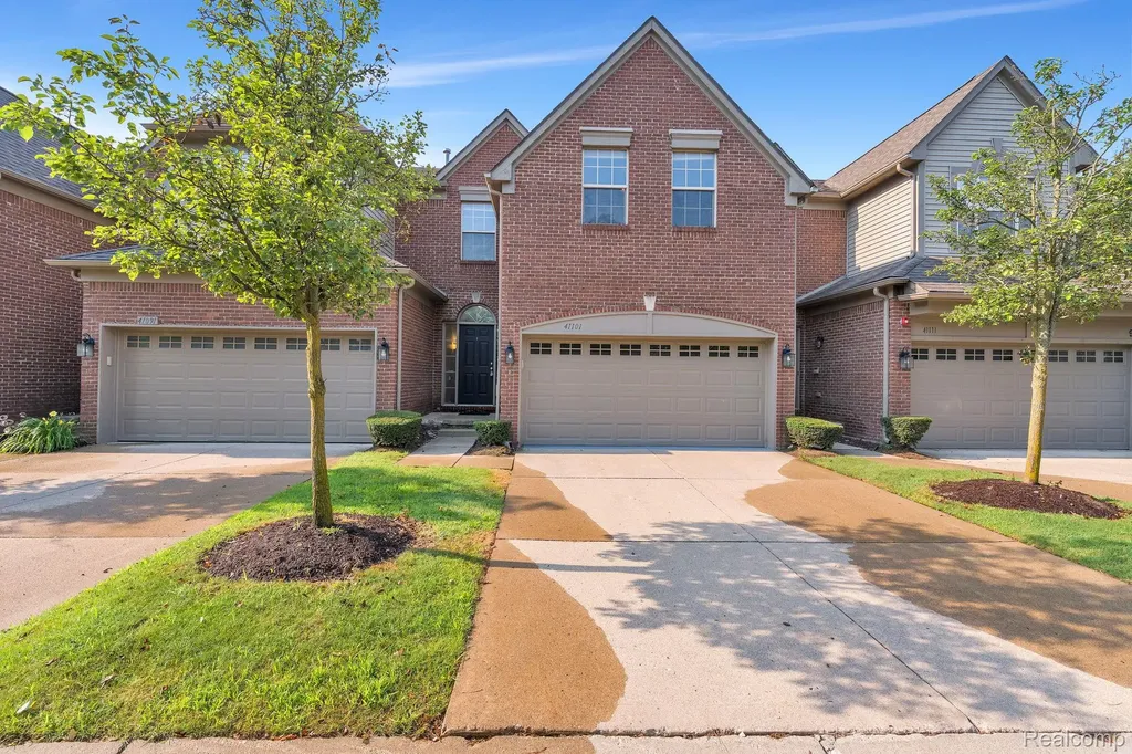 41101 N Maplewood Drive Canton Charter Township MI 48187
