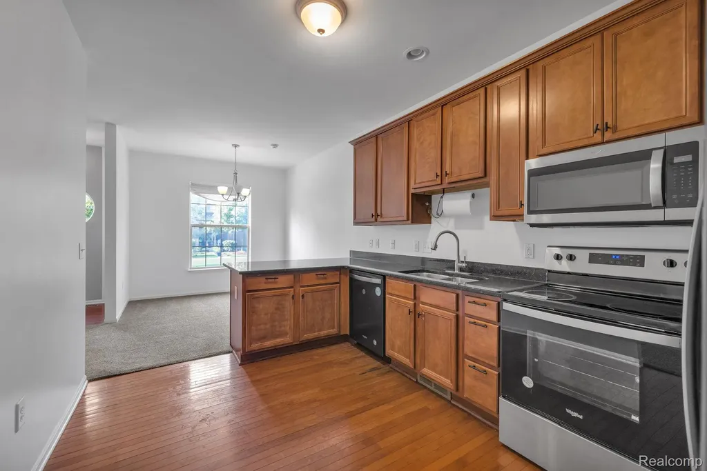 41101 N Maplewood Drive Canton Charter Township MI 48187