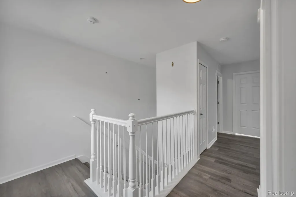41101 N Maplewood Drive Canton Charter Township MI 48187