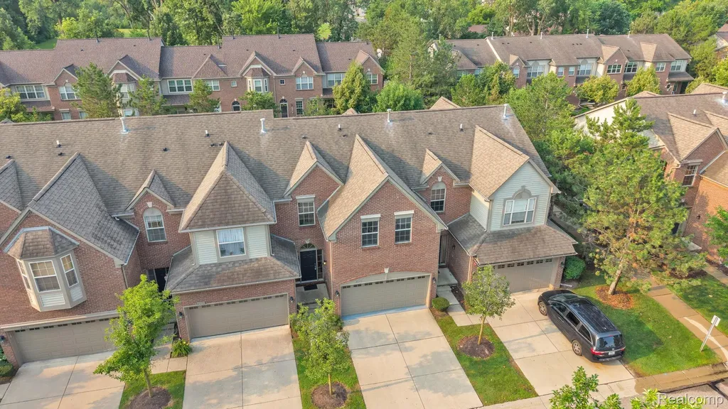 41101 N Maplewood Drive Canton Charter Township MI 48187