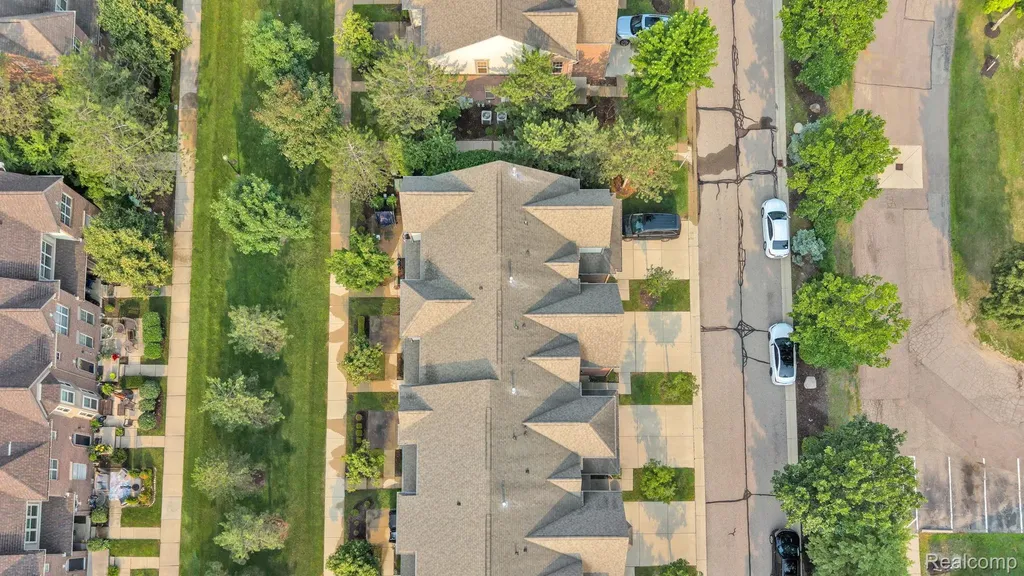 41101 N Maplewood Drive Canton Charter Township MI 48187