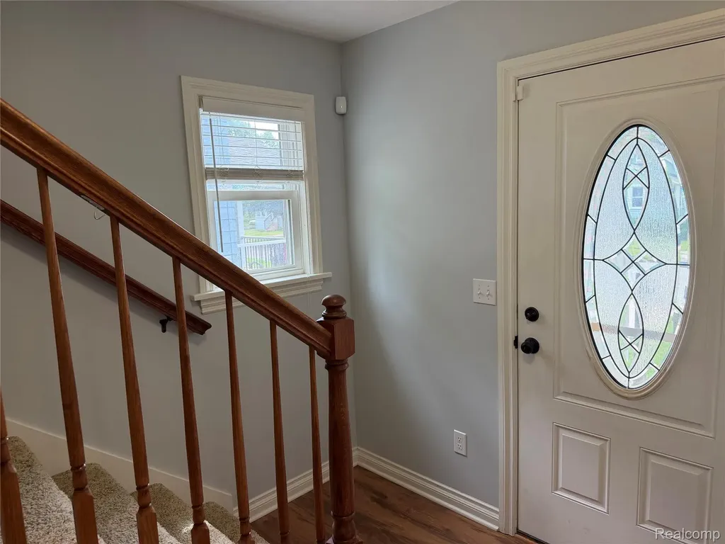 1016 N Jenison Avenue Lansing City MI 48915