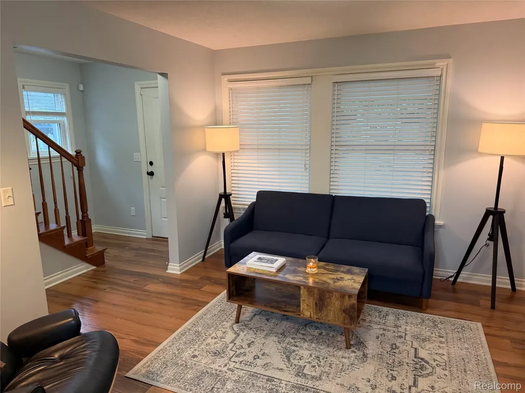 1016 N Jenison Avenue Lansing City MI 48915