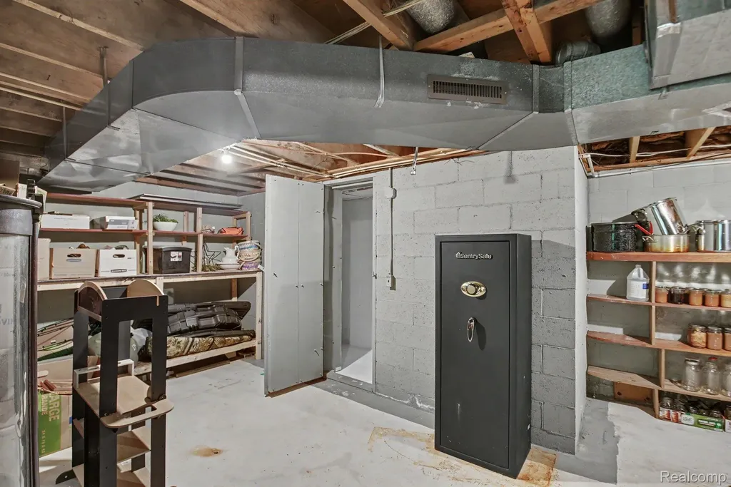 1646 Boy Scout Road Indianfields Township MI 48723