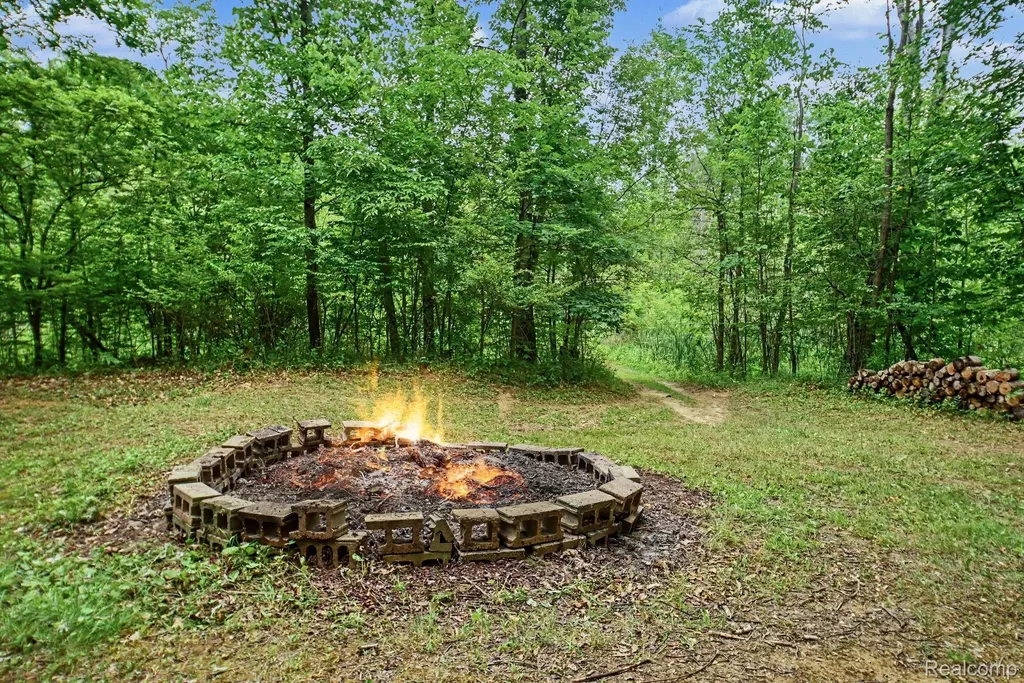 1646 Boy Scout Road Indianfields Township MI 48723