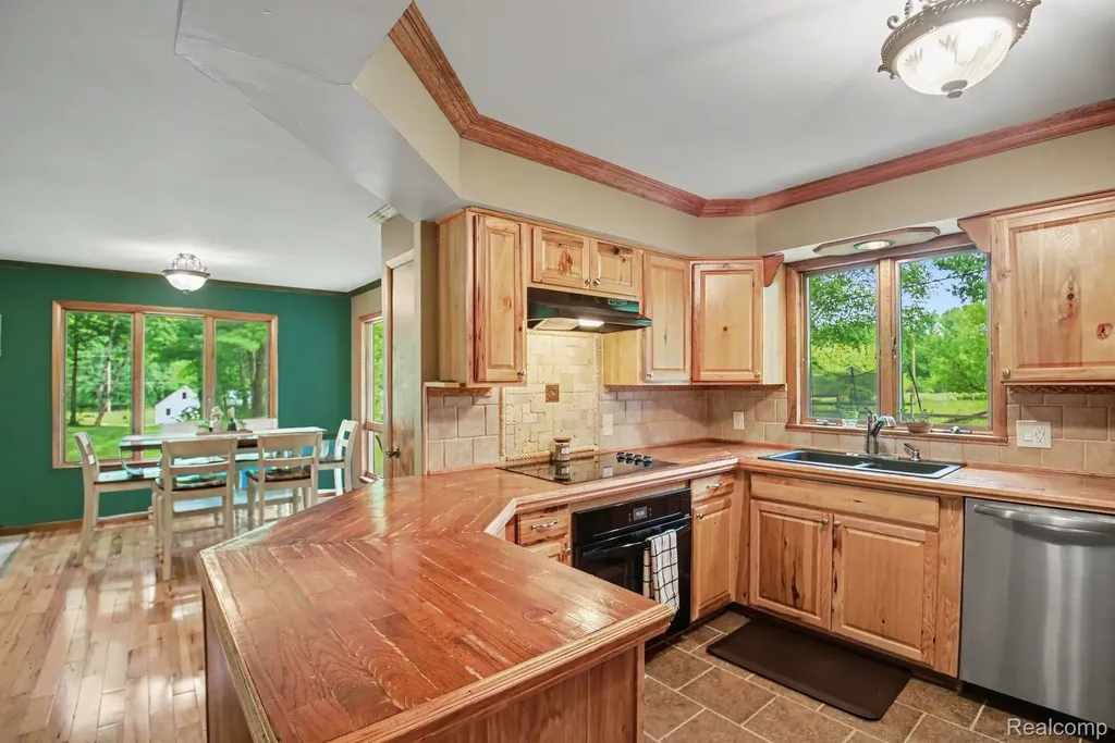 1646 Boy Scout Road Indianfields Township MI 48723