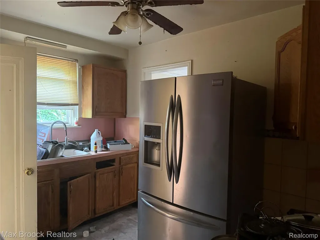 19472 San Juan Drive Detroit City MI 48221