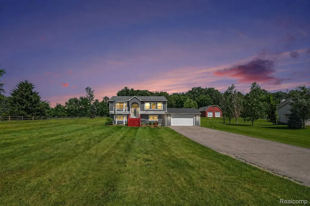 1220 Legault Boulevard Brandon Charter Township MI 48462