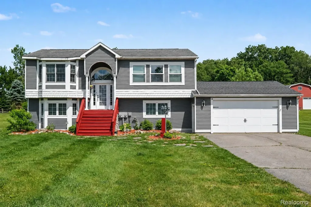 1220 Legault Boulevard Brandon Charter Township MI 48462