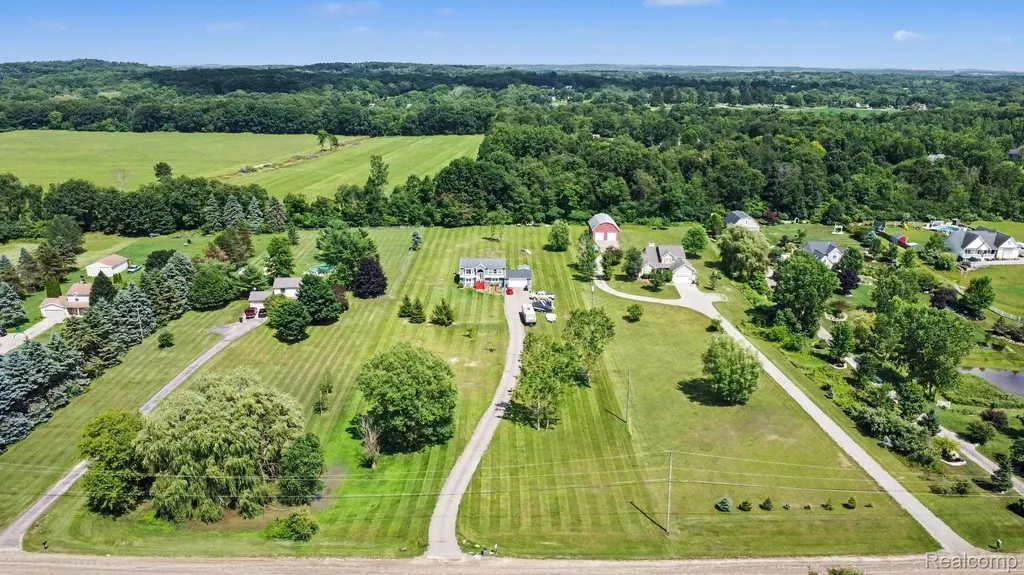 1220 Legault Boulevard Brandon Charter Township MI 48462